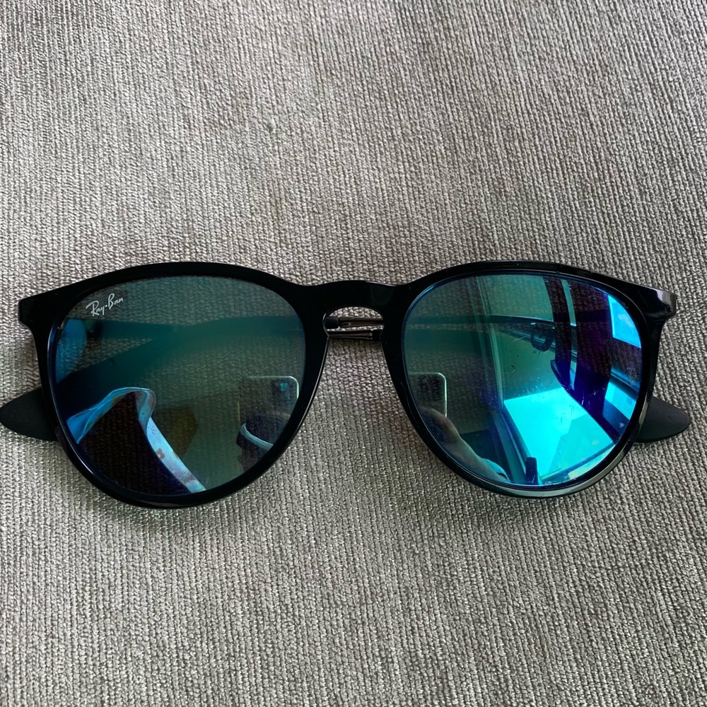 Ray-Ban | Blue Shades Black Sunglasses